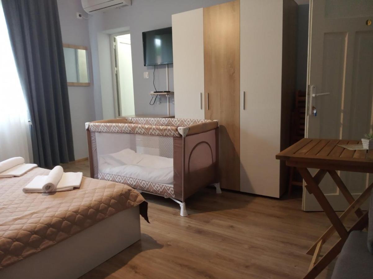Simada Green Guesthouse Varshets  Exterior foto